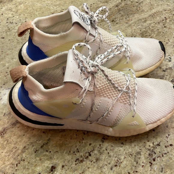adidas Shoes - Womens size 7 Adidas Originals Arkyn In White